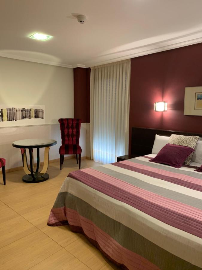 Hostal El Lechuguero Cascante Eksteriør bilde