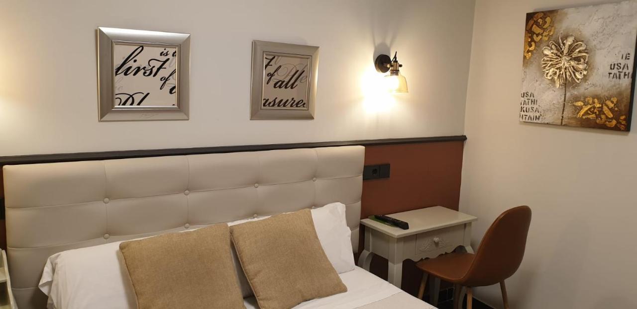 Hostal El Lechuguero Cascante Eksteriør bilde