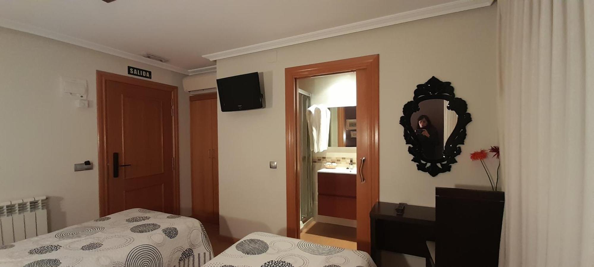 Hostal El Lechuguero Cascante Eksteriør bilde