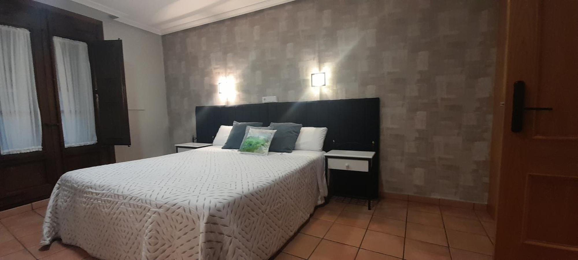 Hostal El Lechuguero Cascante Eksteriør bilde