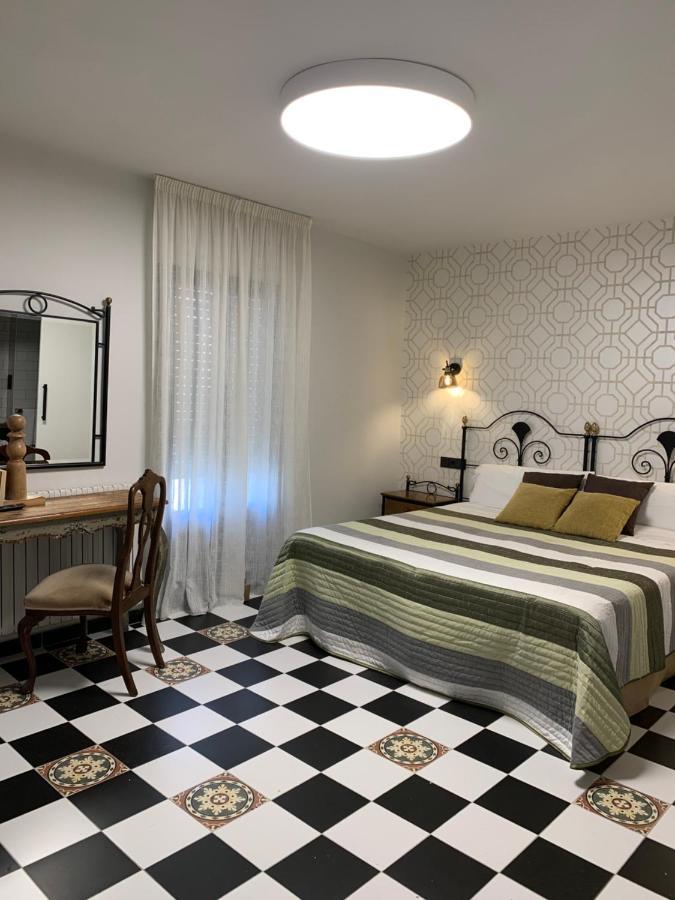 Hostal El Lechuguero Cascante Eksteriør bilde